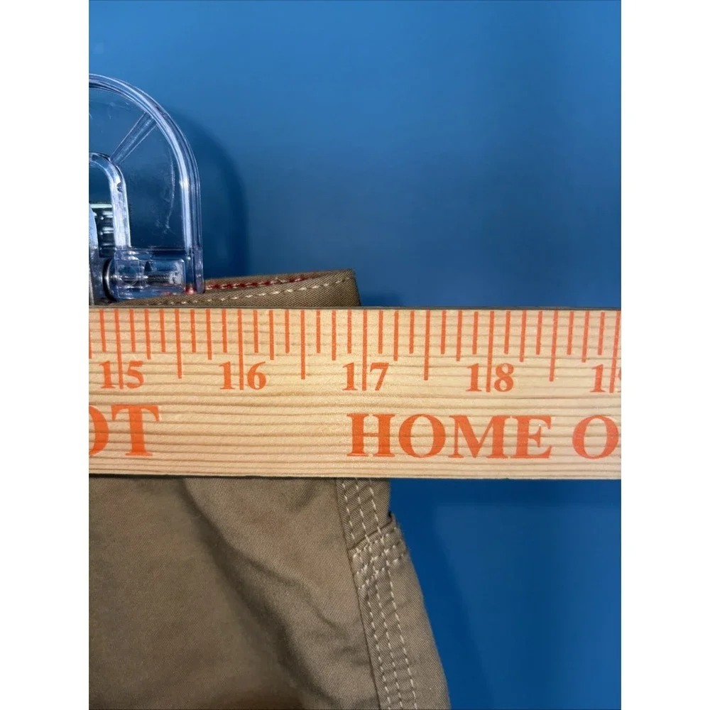 Mountain Khakis Slim Fit Shorts Tan 33x10 Gorpcore Hiking Camping Fishing